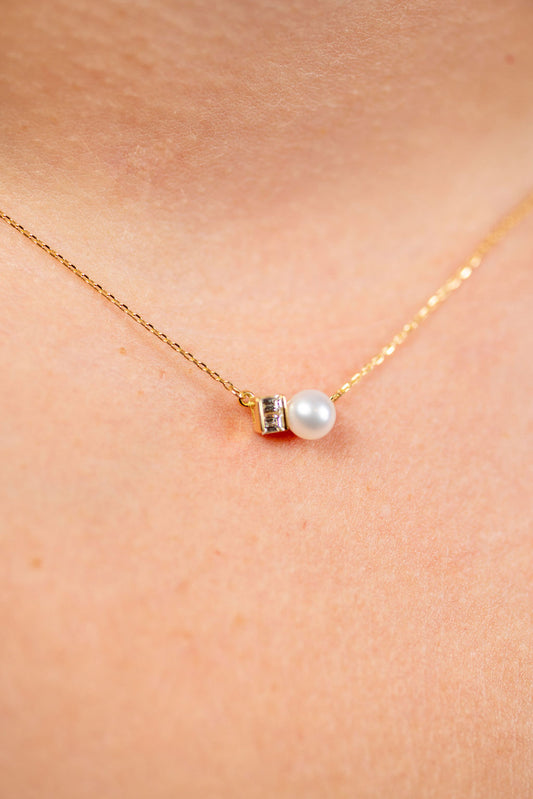 D&J Diamond & Pearl Necklace